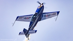 Kulaszewski-EXTRA300-AirSky26_7O0A2593