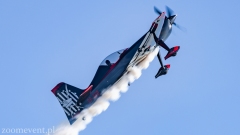 Kulaszewski-EXTRA300-AirSky26_7O0A4561